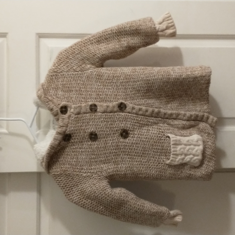 Max Studio sweater jacket kid's size 4.